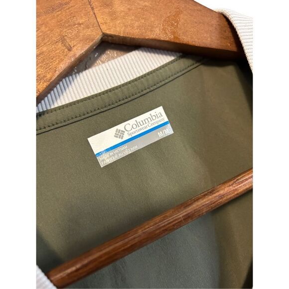Columbia Sportswear Olive Green Sleeveless Top Athletic Casual - Picture 3 of 6